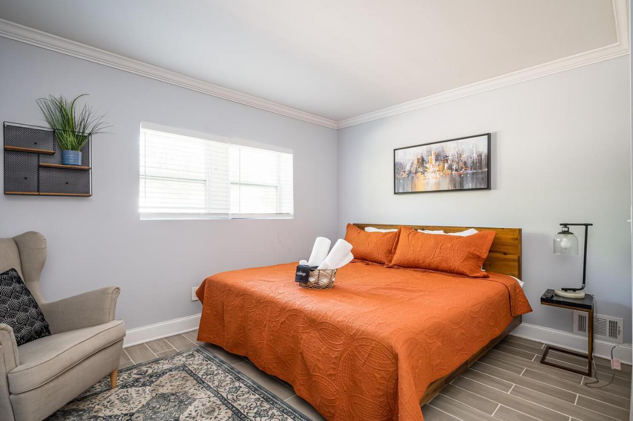 New Spacious Decatur Oasis W Fire Pit, Mins To Atl Экстерьер фото