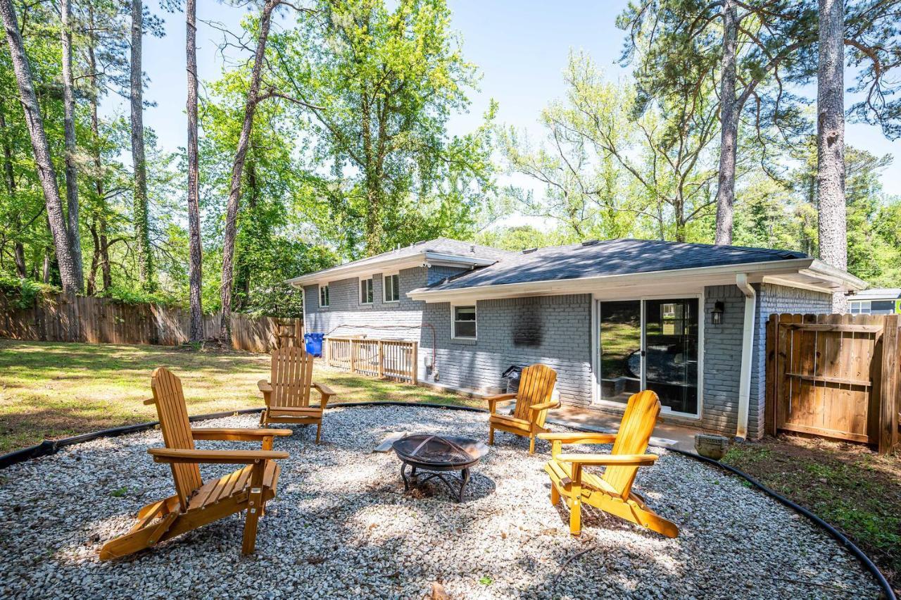 New Spacious Decatur Oasis W Fire Pit, Mins To Atl Экстерьер фото